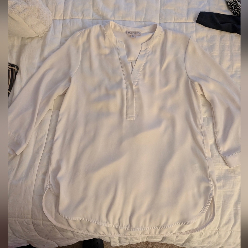 Chic White Blouse for Women